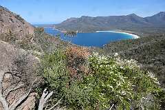 Wineglass Bay Lookout, at 210 metres altitude in Freycinet National Park.