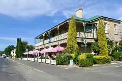 The Richmond Arms Hotel on Bridge Street in Richmond.