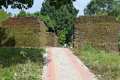 Ita Fort, built as early as the 14th or the 15th century or, according to others, by the Ahom King Chakradhvaj Simha in 1688.