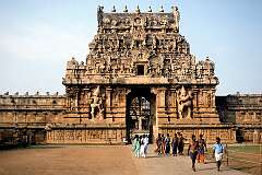 The gopuram (temple tower) at the entrance to the Brihadisvara Temple, called Rajarajesvaram ('Lord of Rajaraja') by its builder; it was built early 11th century by Chola emperor Rajaraja I.
