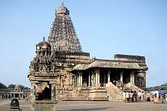 The Brihadisvara Temple, built by Chola emperor Rajaraja I between 1003 and 1010 CE in Thanjavur (Tanjore).