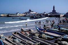 View to the Vivekananda Memorial, honouring Swami Vivekananda, an important religous leader, and the statue of Thiruvalluvar, a Tamil poet and philosopher.