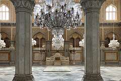 The pure marble platform on which the Takht-e-Nishan or the royal seat was laid. Here the Nizams held their durbar and other religious and symbolic ceremonies inn the Durbar.