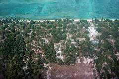 Flying over the village on Kiebu island, in the south of Makin atoll.